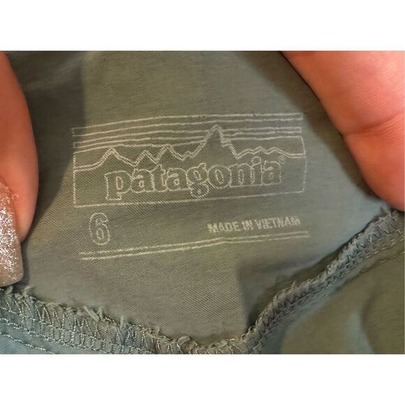 Patagonia Sage Green Western Print Dirt Craft Bike Shorts Women's Size 6 - Picture 9 of 14